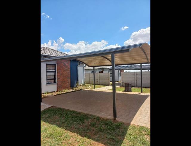 3 BEDROOM HOUSE FOR SALE IN PROTEA GLEN